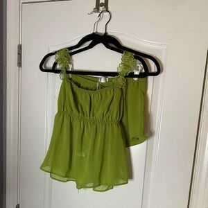 Women’s Green Strap Chiffon Bloom Sleeping Short Set Size Medium Waverles